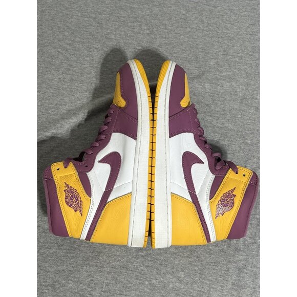Air Jordan 1 Retro High OG Shoes Mens Size 11 Lakers 555088-706 - Picture 13 of 16